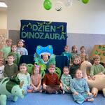 Grupa 9 pozuje do zdjęcia
